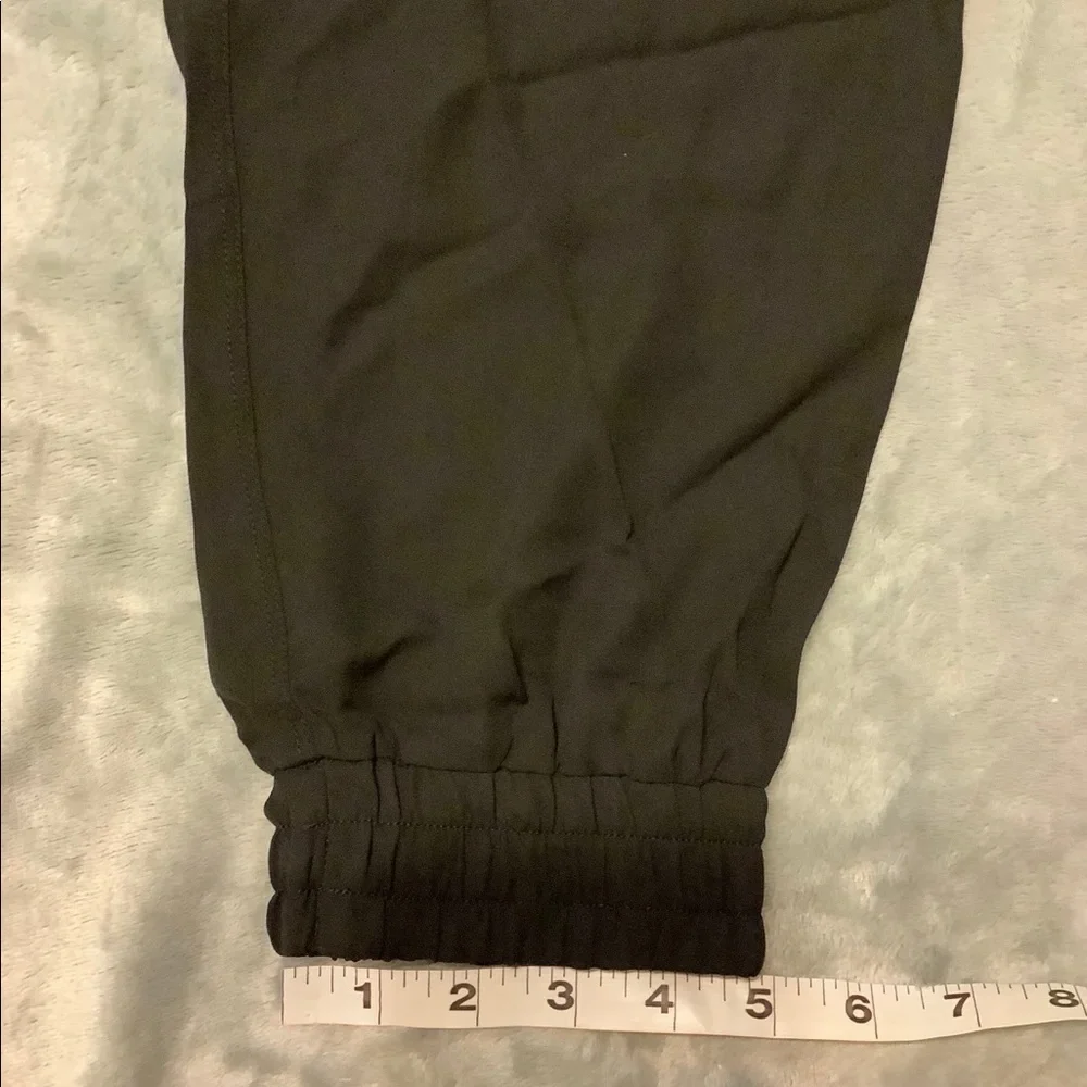 Pants - Picture 5 of 6